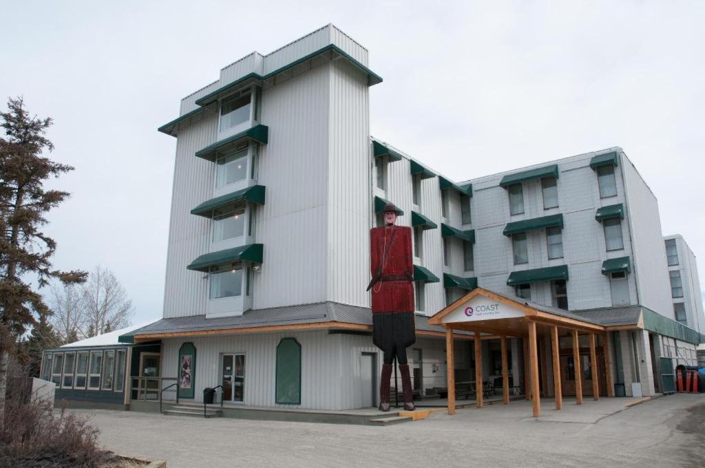 Coast High Country Inn Whitehorse Exterior foto