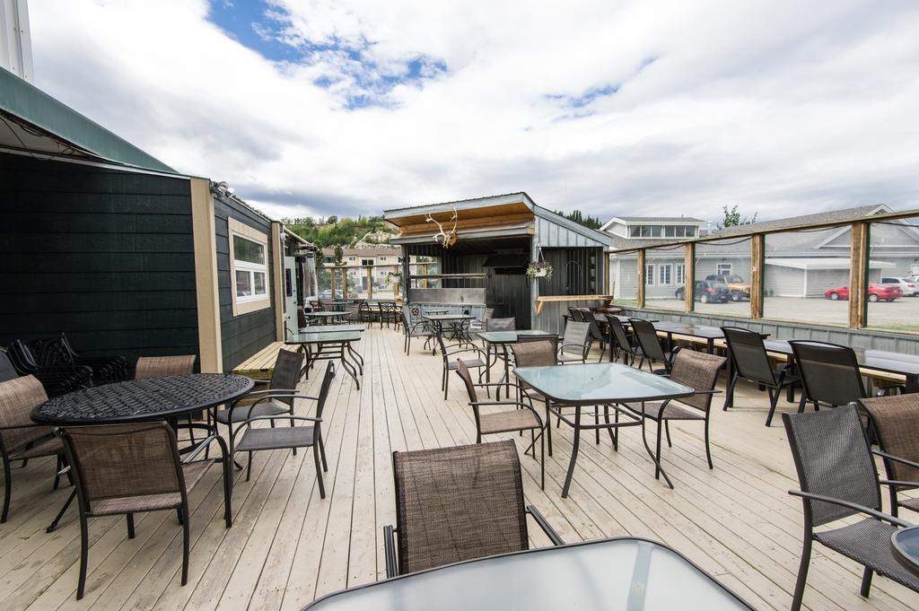 Coast High Country Inn Whitehorse Exterior foto