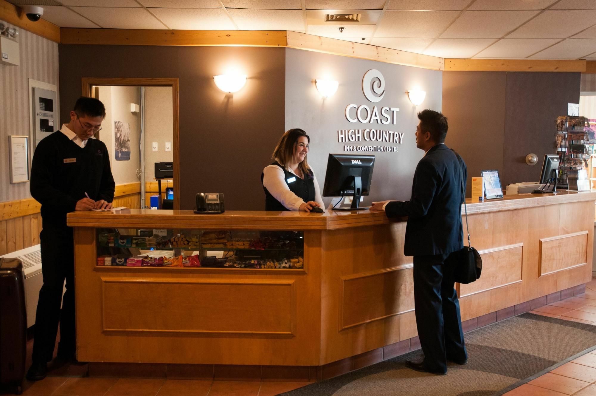 Coast High Country Inn Whitehorse Exterior foto